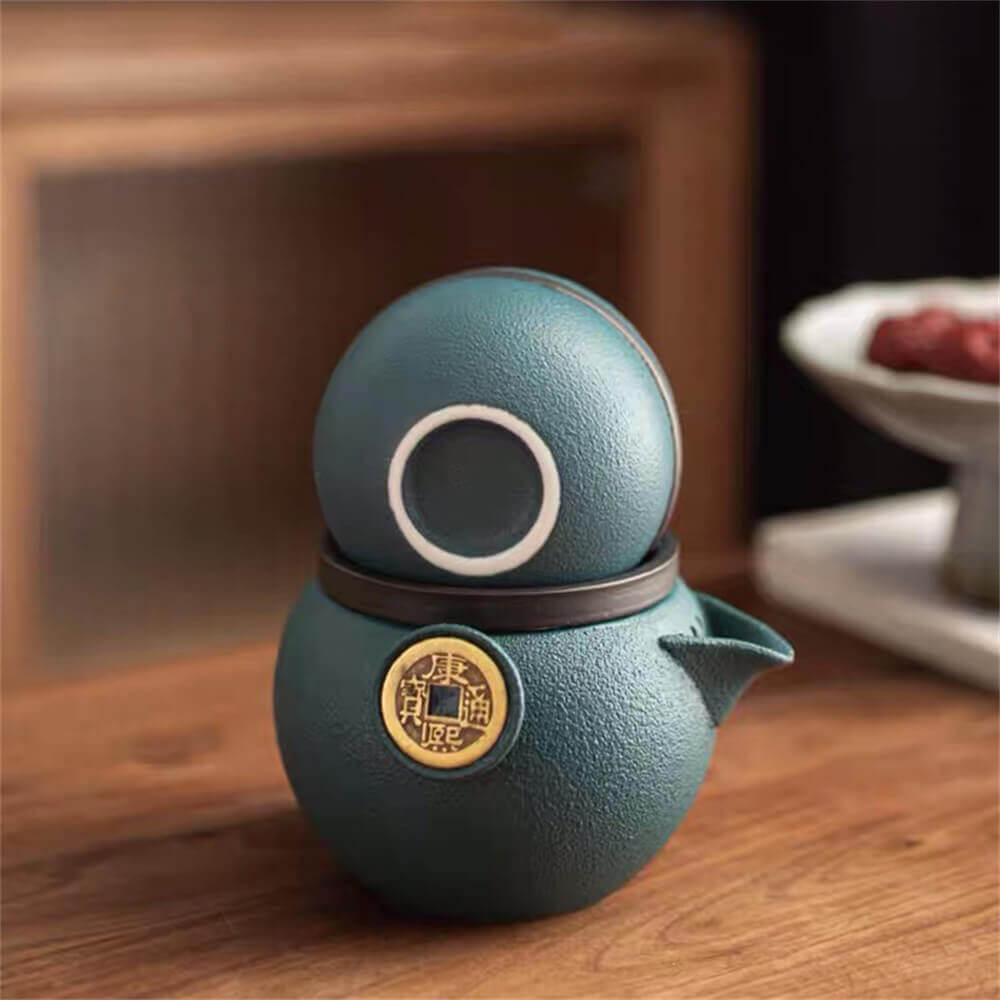 Penguin Treasure One Pot Of Two Cups Travel Tea Set