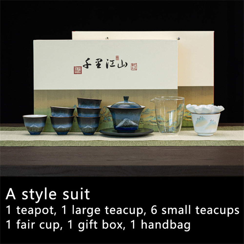 Picturesque tea set