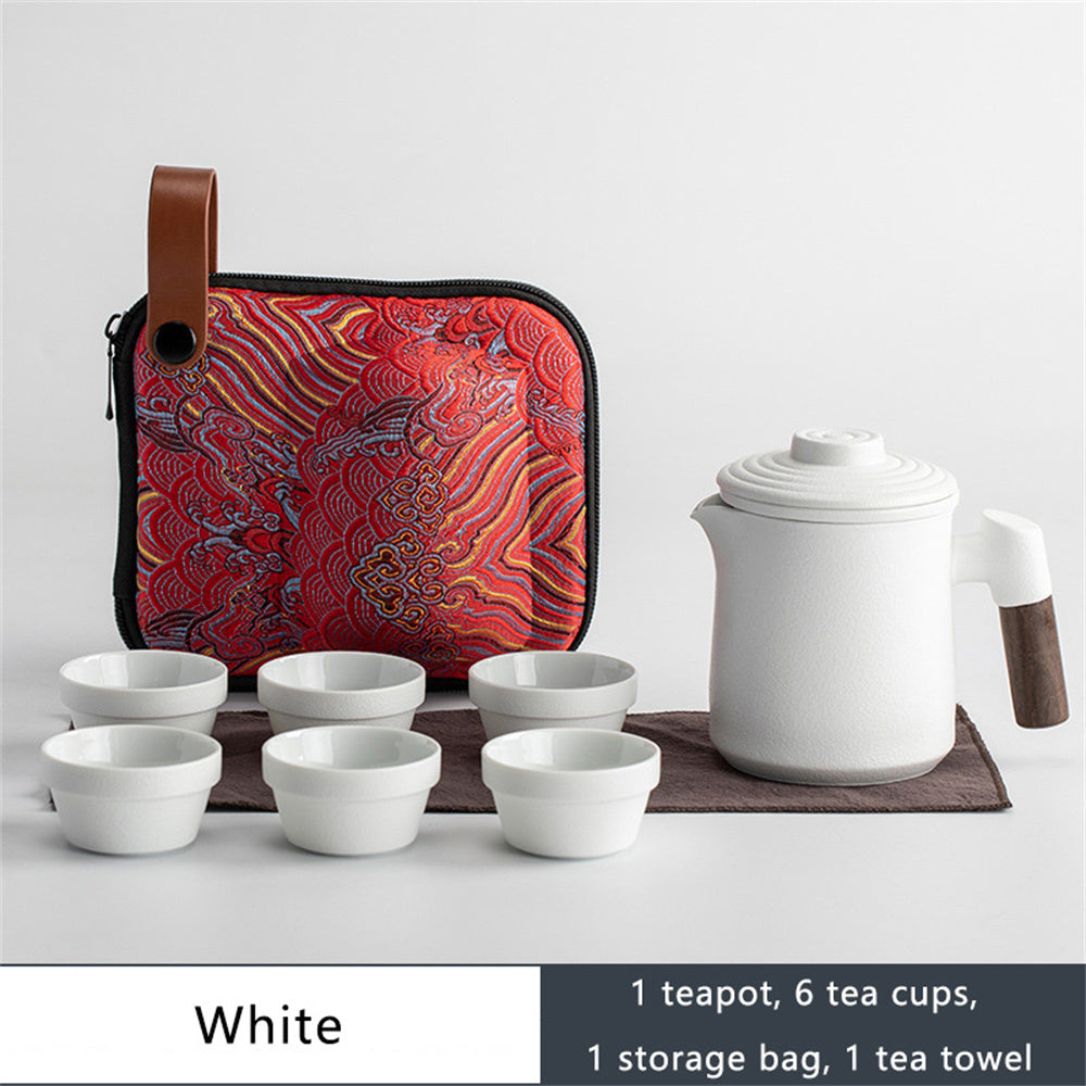 Lucky Elk Travel Tea Set