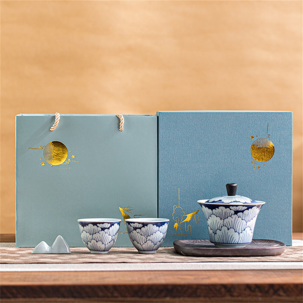 Love Has No Boundaries Tea Set Gift Box