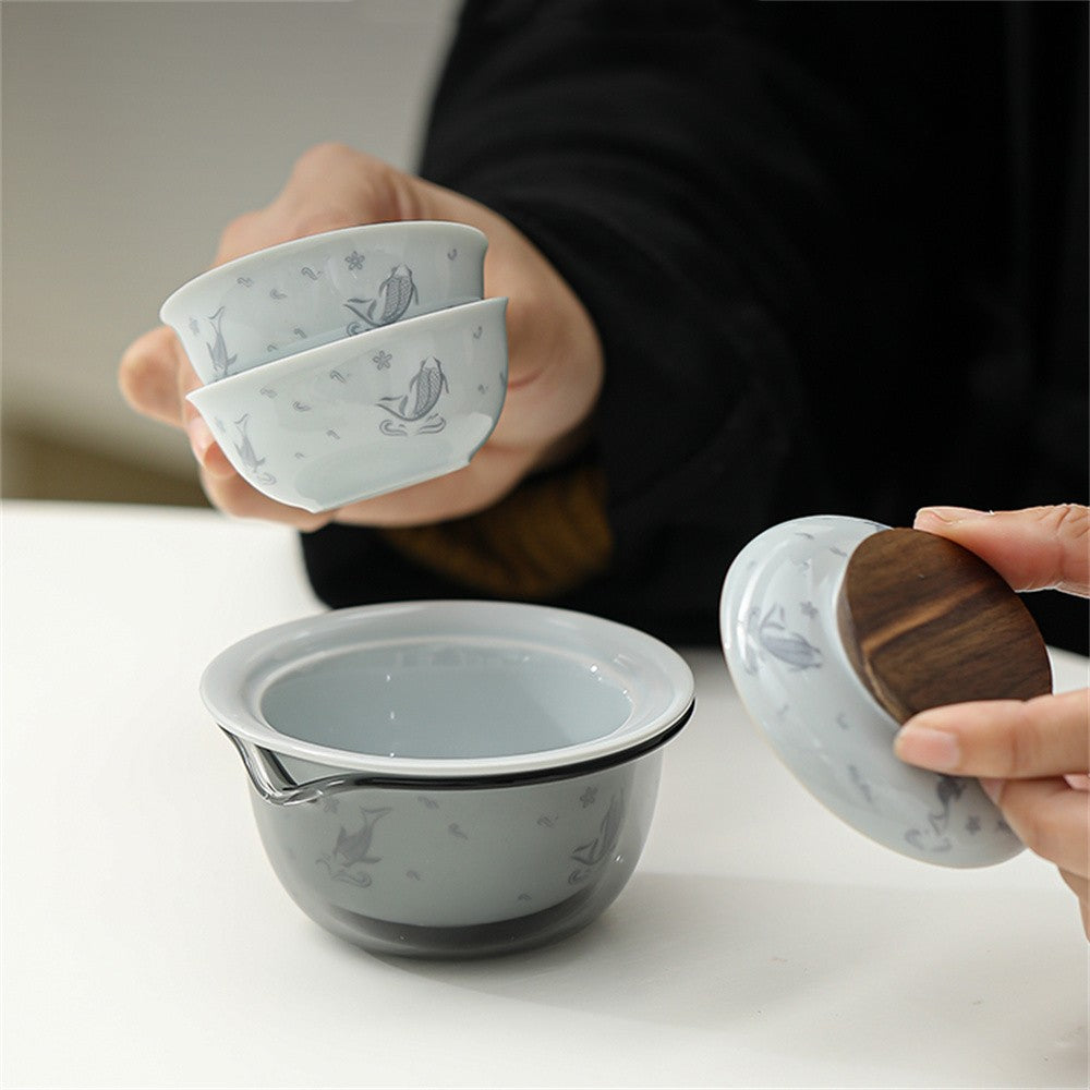 Four Seasons Gives You Travel Tea Set