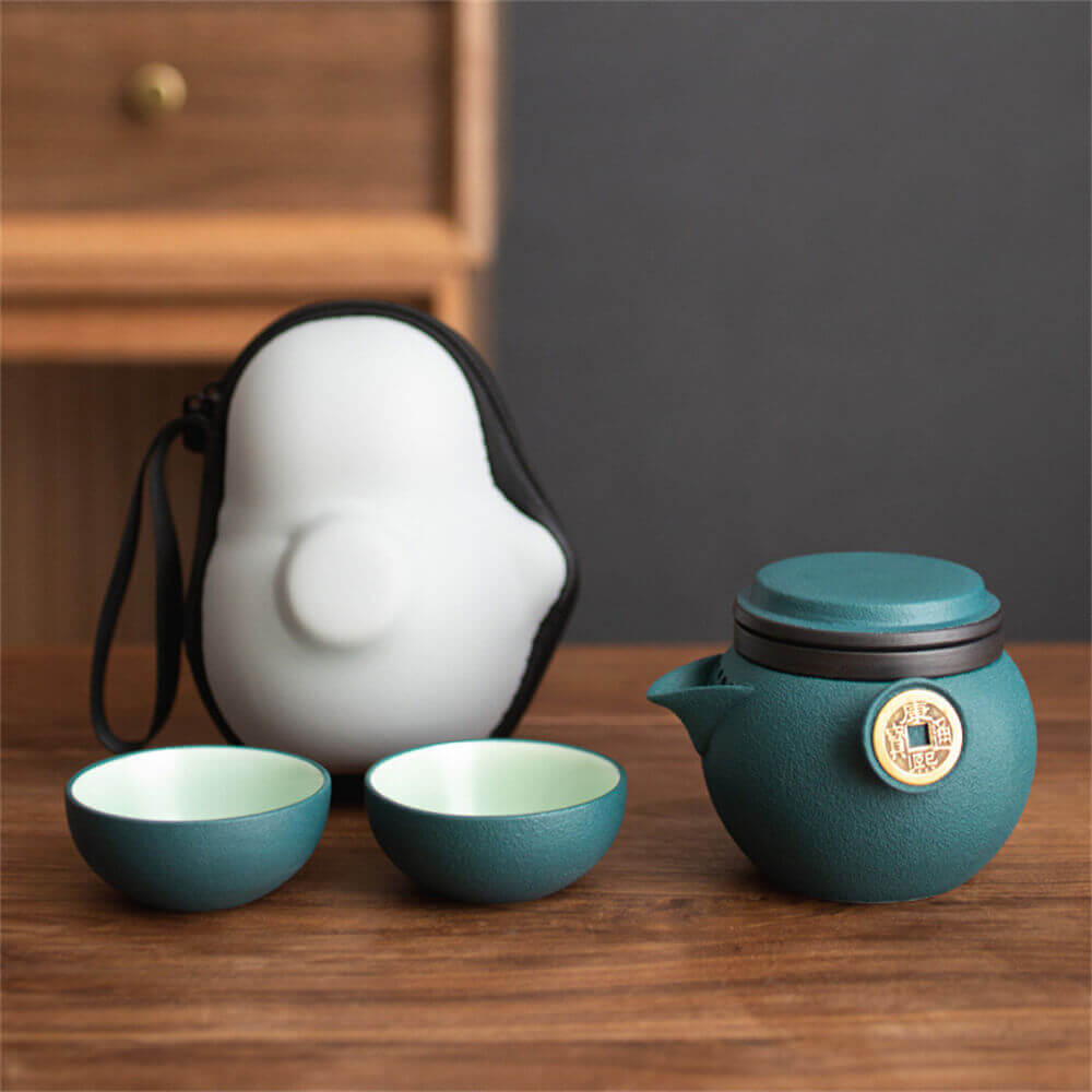 Penguin Treasure One Pot Of Two Cups Travel Tea Set