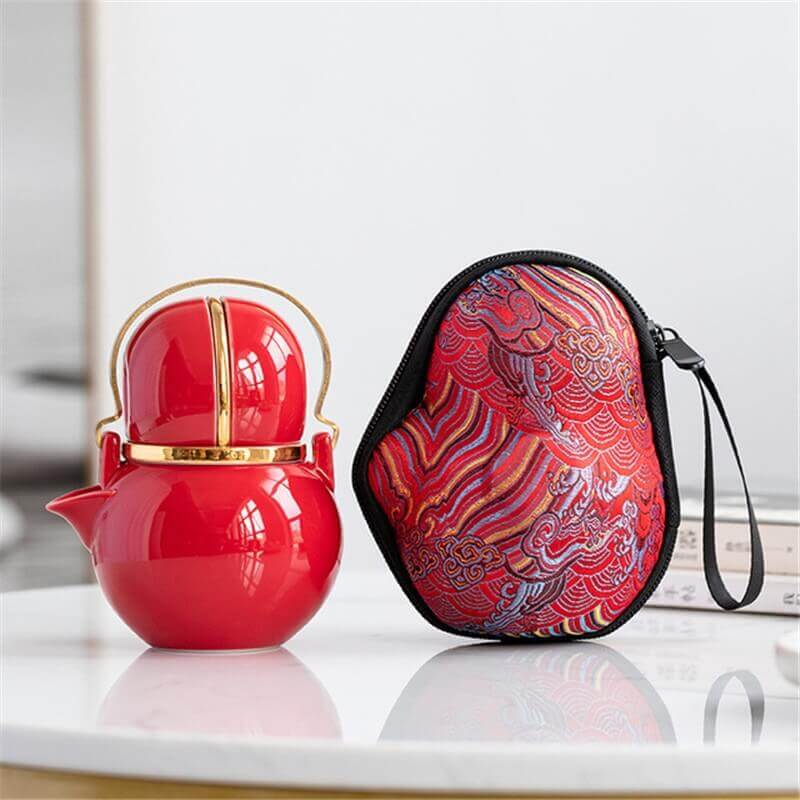The Gourd Shape One Pot Two Cup Travel Tea Set